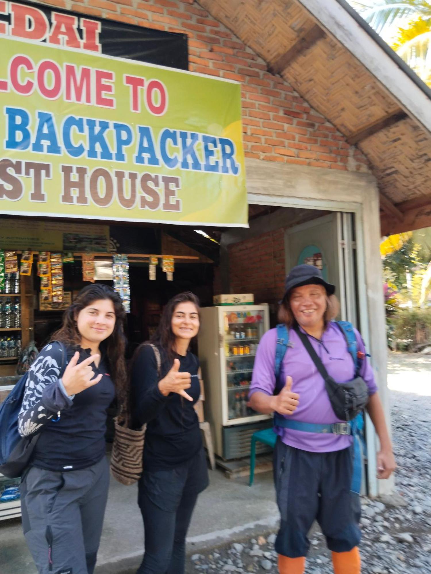 Jhony'S Backpacker-Guest House Only Stay Here Book Treking With Us Bukit Lawang Exterior foto